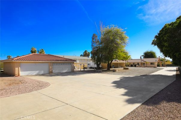 Backyard, Detached Garage, Exterior