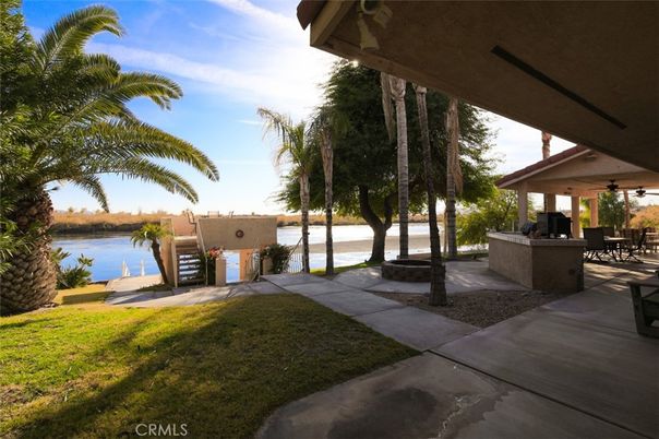 Exterior, Water