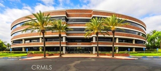 Exterior, Facade, Brick Facade, Condo Building