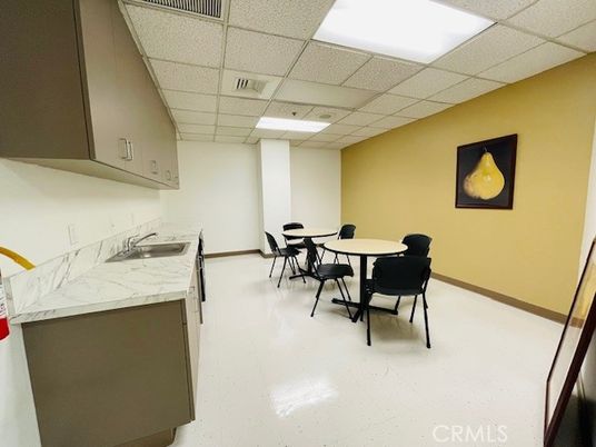 Dining room, Interior, Recessed Lighting