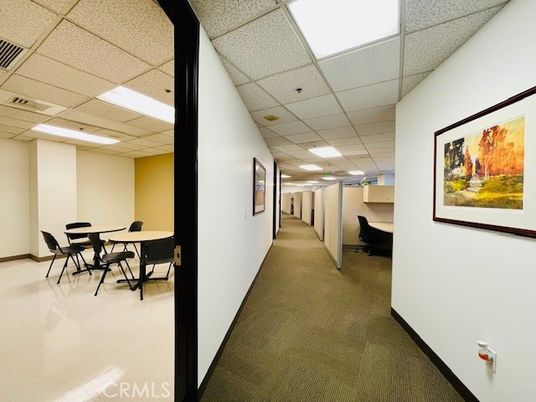 Dining room, Interior, Recessed Lighting
