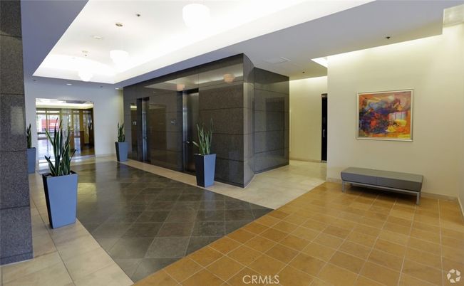 Elevator, Interior, Recessed Lighting