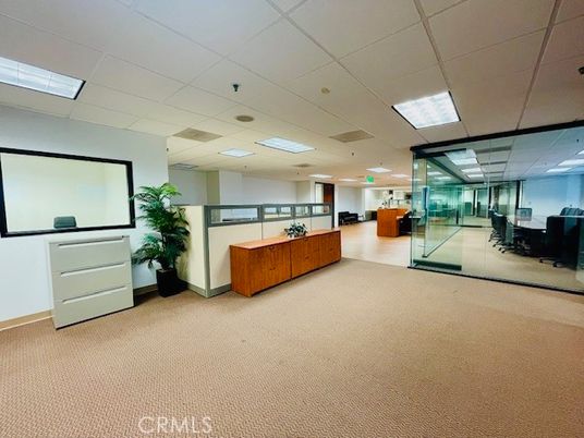 Dining room, Interior, Projection Screen, Recessed Lighting