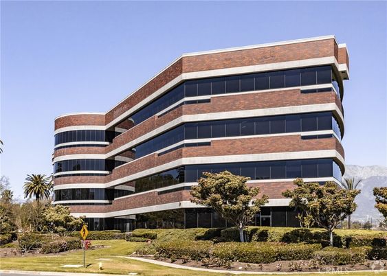 Exterior, Facade, Condo Building