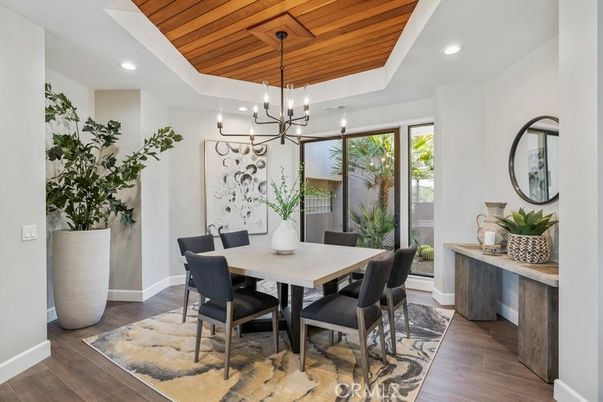 Chandelier, Dining room, Interior, Pendant Lights, Recessed Lighting, Wooden Ceilings, Wood Texture Flooring