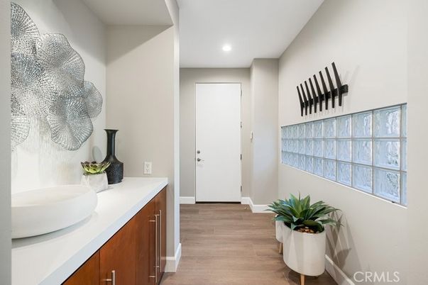 Bathroom, Interior, Recessed Lighting, Wood Texture Flooring