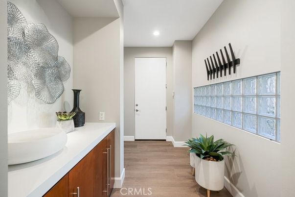 Bathroom, Interior, Recessed Lighting, Wood Texture Flooring