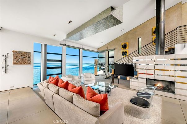 Fireplace, Interior, Living room, Piano, Recessed Lighting, Water
