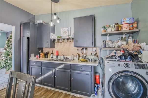 Interior, Kitchen, Pendant Lights, Utility Closets, Washer, Wood Texture Flooring