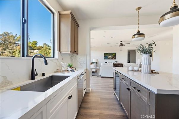 Interior, Kitchen, Living room, Marble Walls, Pendant Lights, Recessed Lighting, Wood Texture Flooring