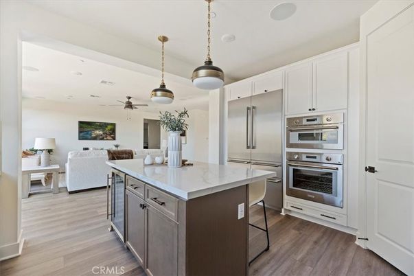 Interior, Kitchen, Living room, Pendant Lights, Recessed Lighting, Stainless Steel Appliances, Wood Texture Flooring