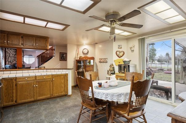 Dining room, Interior