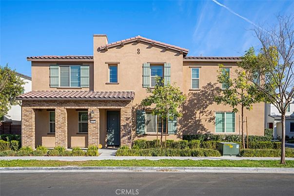 Exterior, Facade, Brick Facade, Mediterranean