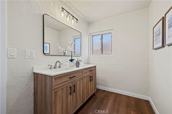 Bathroom, Dual Sink Vanities, Interior, Wood Texture Flooring