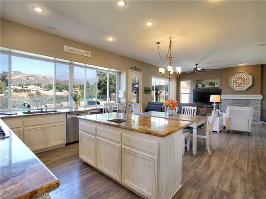 Chandelier, Dining room, Interior, Kitchen, Recessed Lighting, Wood Texture Flooring