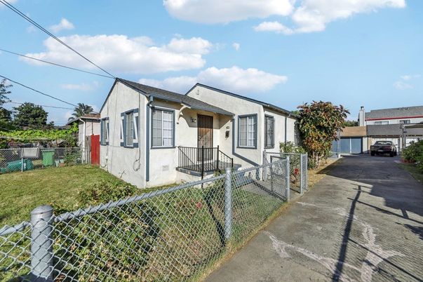 Backyard, Exterior, Facade, None