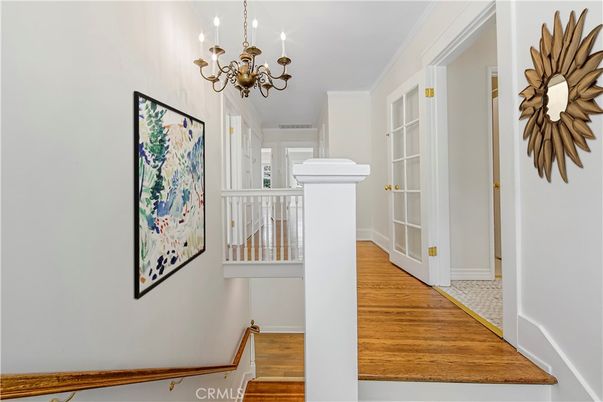 Chandelier, Interior, Wood Texture Flooring