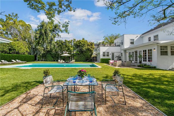 Backyard, Exterior, Pool