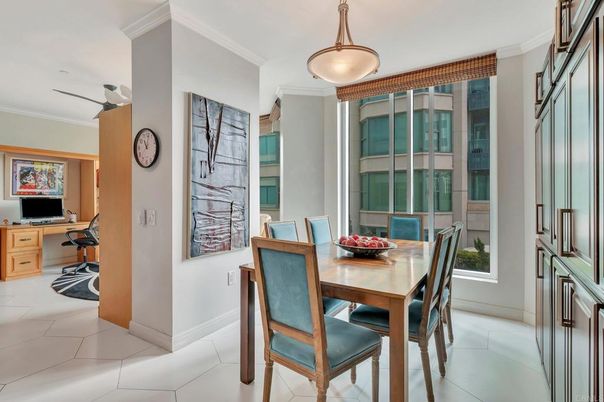 Dining room, Interior, Pendant Lights