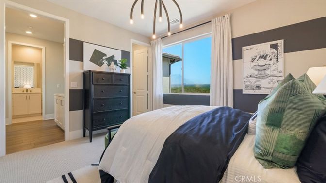 Bedroom, Interior, Pendant Lights, Recessed Lighting, Water, Wood Texture Flooring