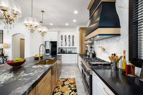 Chandelier, Interior, Kitchen, Pendant Lights, Recessed Lighting, Stainless Steel Appliances