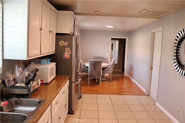 Dining room, Interior, Kitchen, Recessed Lighting, Wood Texture Flooring