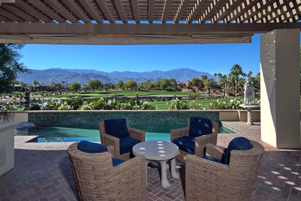 Exterior, Pool, Other