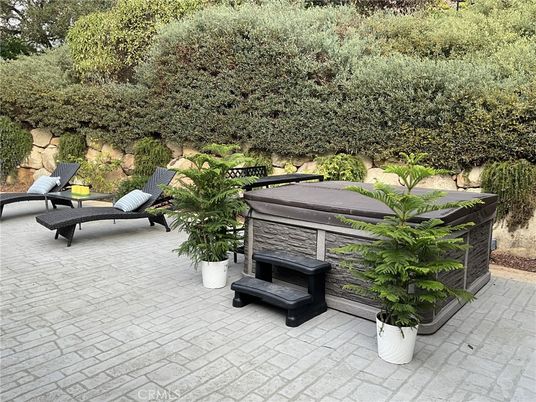 Exterior, Hot Tub