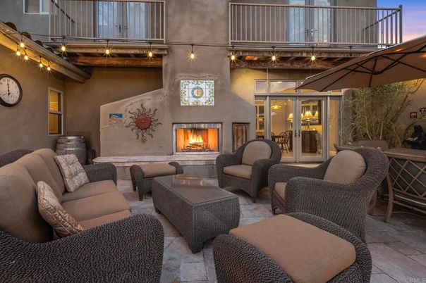 Exterior, Fireplace