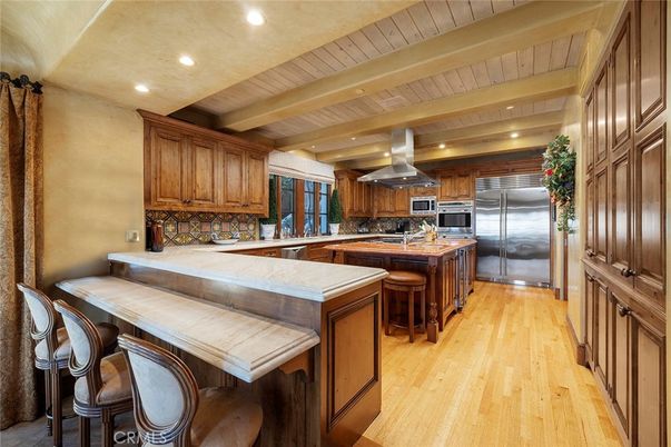 Interior, Kitchen, Recessed Lighting, Stainless Steel Appliances, Wooden Beams, Wooden Ceilings, Wood Texture Flooring