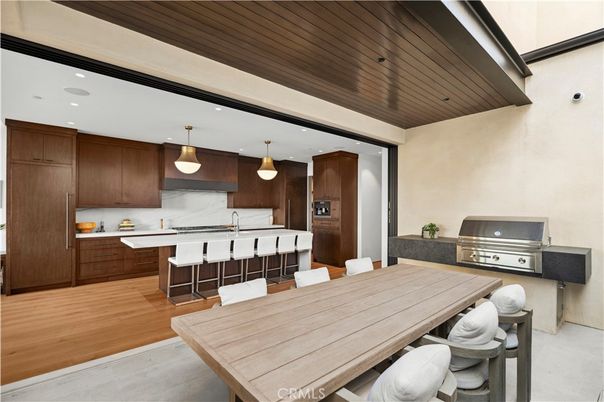 Dining room, Interior, Kitchen, Pendant Lights, Recessed Lighting, Stainless Steel Appliances, Wooden Ceilings, Wood Texture Flooring