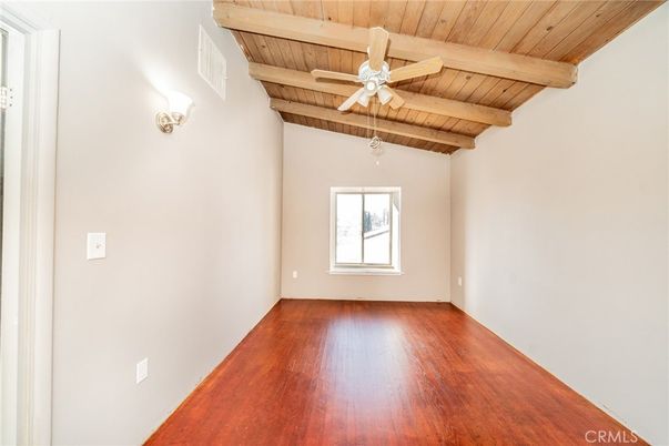 Empty room, Interior, Wooden Beams, Wooden Ceilings, Wood Texture Flooring