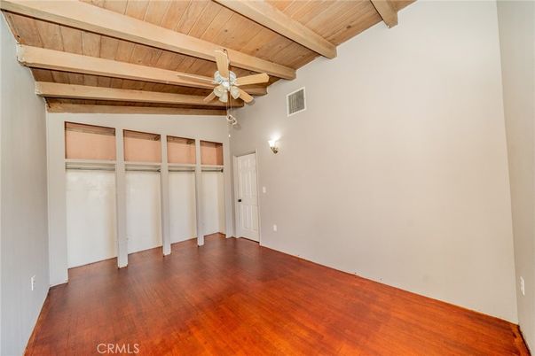 Empty room, Interior, Wooden Beams, Wooden Ceilings, Wood Texture Flooring