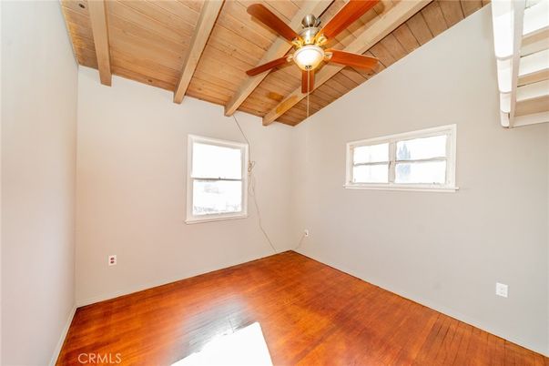 Empty room, Interior, Wooden Beams, Wooden Ceilings, Wood Texture Flooring