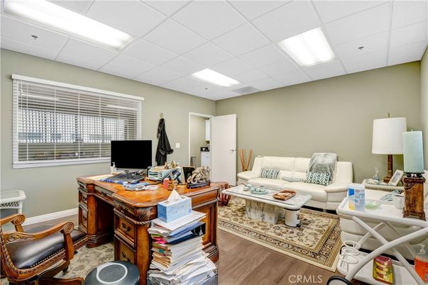 Home Office, Interior, Living room, Recessed Lighting, Wood Texture Flooring