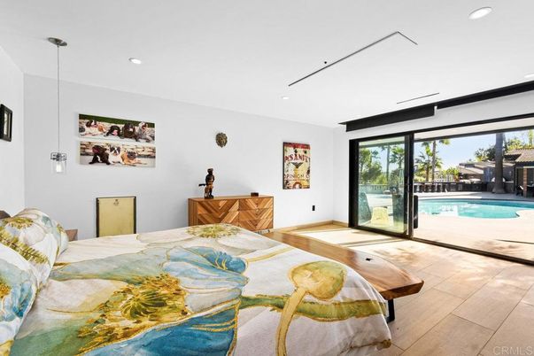 Bedroom, Dining room, Interior, Pendant Lights, Recessed Lighting