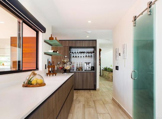 Interior, Recessed Lighting, Wood Texture Flooring