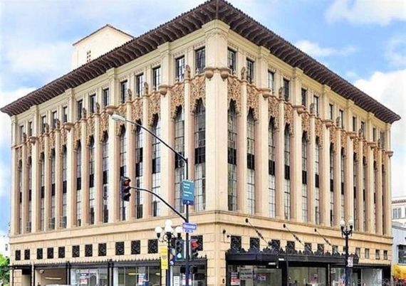 Exterior, Facade, Chicago School