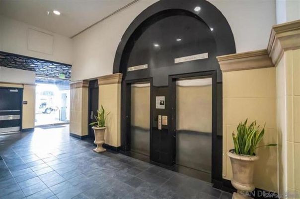 Elevator, Interior, Recessed Lighting