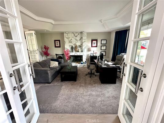 Fireplace, Interior, Living room, Recessed Lighting