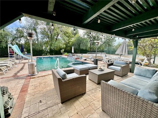 Exterior, Playground, Pool