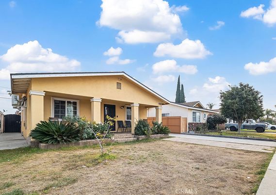 Attached, Backyard, Exterior, Facade, Ranch
