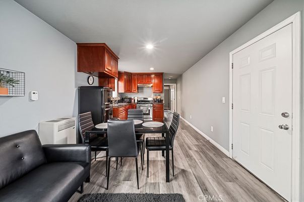 Dining room, Interior, Kitchen, Recessed Lighting, Wood Texture Flooring