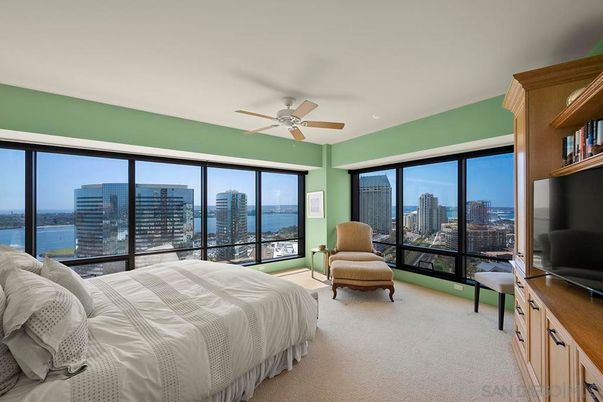 Bedroom, Interior, Water