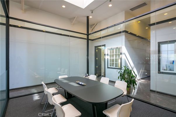 Dining room, Interior, Recessed Lighting