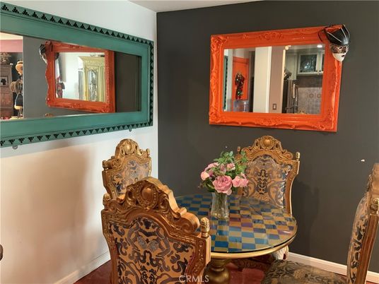 Dining room, Interior