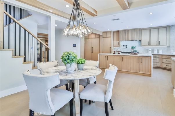 Dining room, Interior, Kitchen, Pendant Lights, Recessed Lighting, Wooden Beams, Wood Texture Flooring