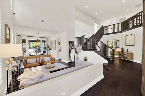 Dining room, Interior, Living room, Pendant Lights, Recessed Lighting, Wood Texture Flooring