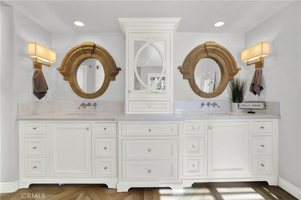 Bathroom, Dual Sink Vanities, Interior, Recessed Lighting, Wood Texture Flooring