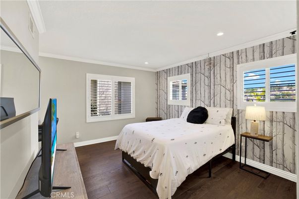 Bedroom, Interior, Recessed Lighting, Wood Texture Flooring